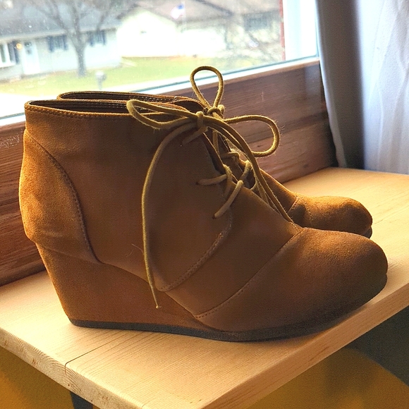 Dream Pairs Shoes - Dream Pairs Cognac Lace Up Wedge Booties